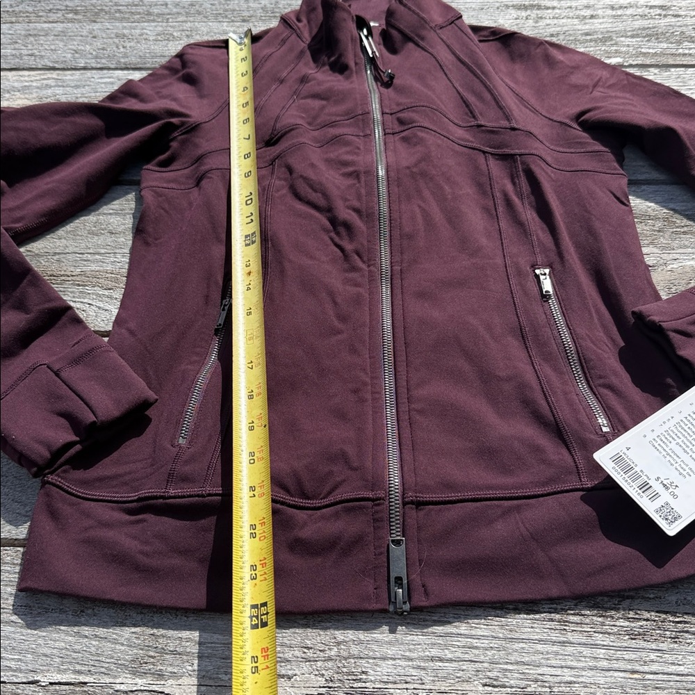 Lululemon Define Track Jacket Luon Black Plum Size 4 NWT 💜✨ - Picture 4 of 7